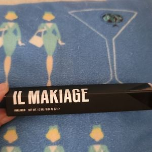 IL Makiage eye liner black New in box